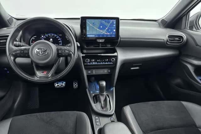 Toyota Yaris_Cross (2023) thumbnail 4
