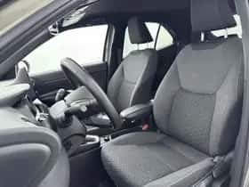 Toyota Yaris_Cross (2024) thumbnail 17