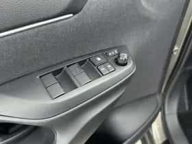 Toyota Yaris_Cross (2024) thumbnail 22