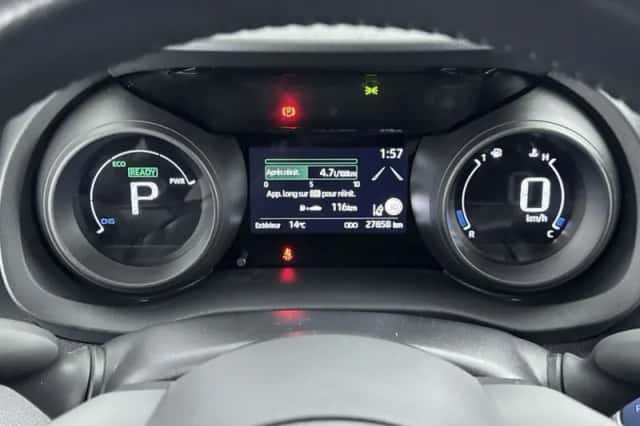 Toyota Yaris_Cross (2024) thumbnail 6