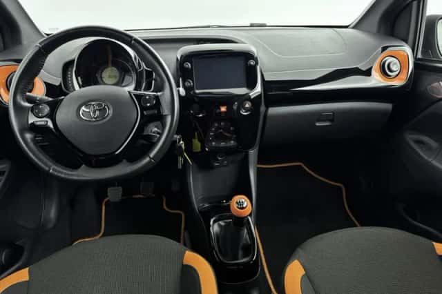 Toyota Aygo (2021) thumbnail 4