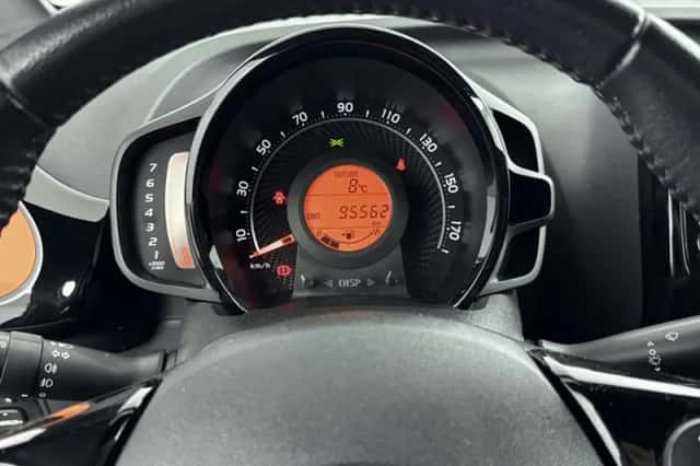 Toyota Aygo (2021) thumbnail 5