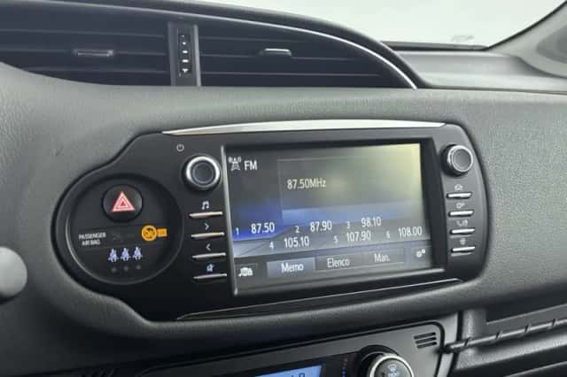 Toyota Yaris (2020) thumbnail 6