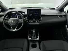Toyota Corolla_Cross (2026) thumbnail 3