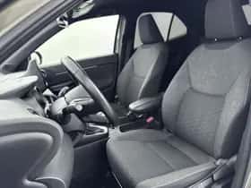 Toyota Yaris_Cross (2024) thumbnail 16