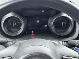 Toyota Yaris_Cross (2024) thumbnail 5