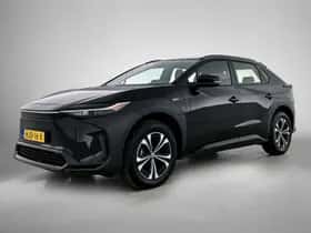 Toyota bZ4X (2025) thumbnail 1