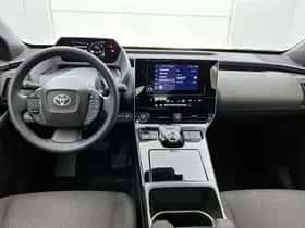 Toyota bZ4X (2025) thumbnail 4