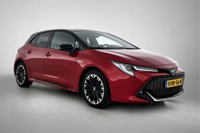 Toyota Corolla (2021) thumbnail 2