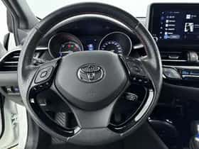 Toyota C-HR (2022) thumbnail 17