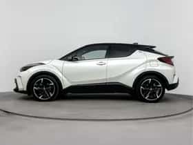 Toyota C-HR (2022) thumbnail 3