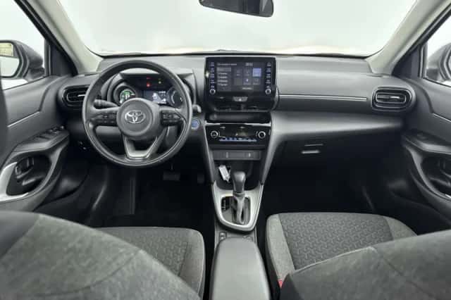 Toyota Yaris_Cross (2024) thumbnail 4