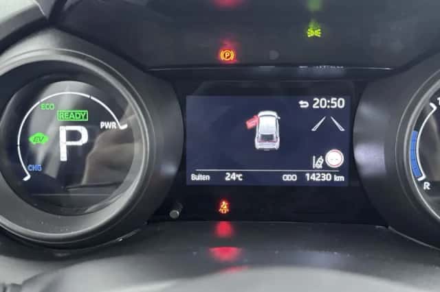Toyota Yaris_Cross (2024) thumbnail 5
