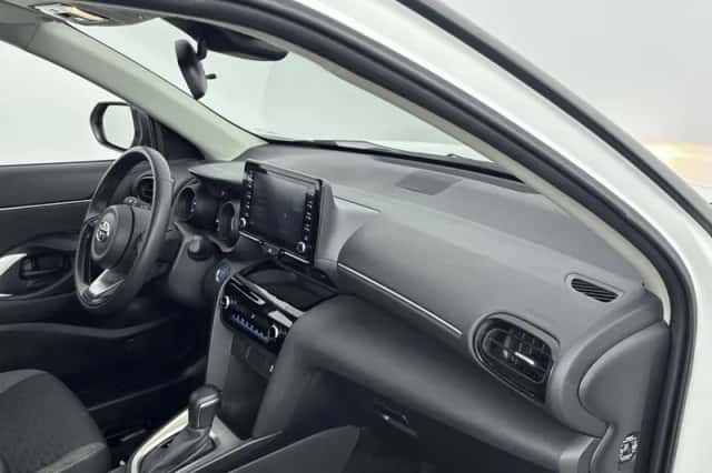 Toyota Yaris_Cross (2024) thumbnail 6