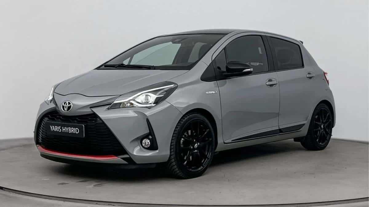 Toyota Yaris (2020) — foto 1