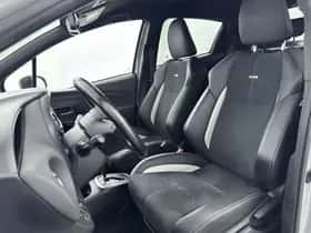 Toyota Yaris (2020) thumbnail 15