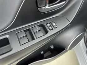 Toyota Yaris (2020) thumbnail 21