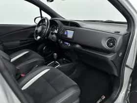 Toyota Yaris (2020) thumbnail 6