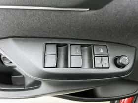 Toyota Yaris_Cross (2025) thumbnail 22