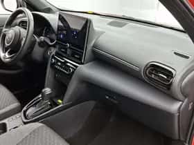 Toyota Yaris_Cross (2025) thumbnail 6