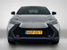 Toyota C-HR (2025) thumbnail 19