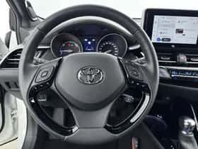 Toyota C-HR (2023) thumbnail 17