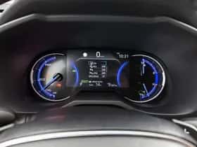 Toyota RAV4 (2021) thumbnail 5