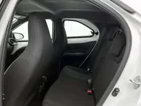 Toyota Aygo (2024) thumbnail 16