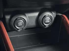Suzuki Swift (2023) thumbnail 23