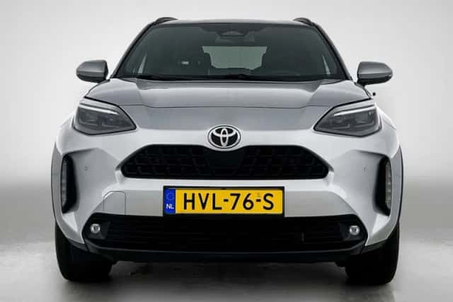 Toyota Yaris_Cross (2025) thumbnail 3