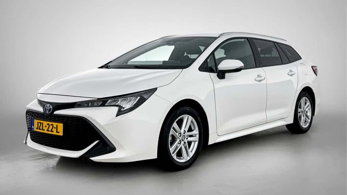 Toyota Corolla_Touring_Sports (2022) — foto 1
