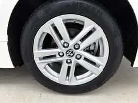 Toyota Corolla_Touring_Sports (2022) thumbnail 23