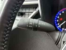 Toyota Corolla_Touring_Sports (2022) thumbnail 25