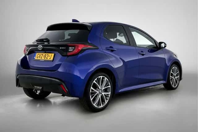 Toyota Yaris (2024) thumbnail 2
