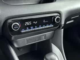 Toyota Yaris (2021) thumbnail 8