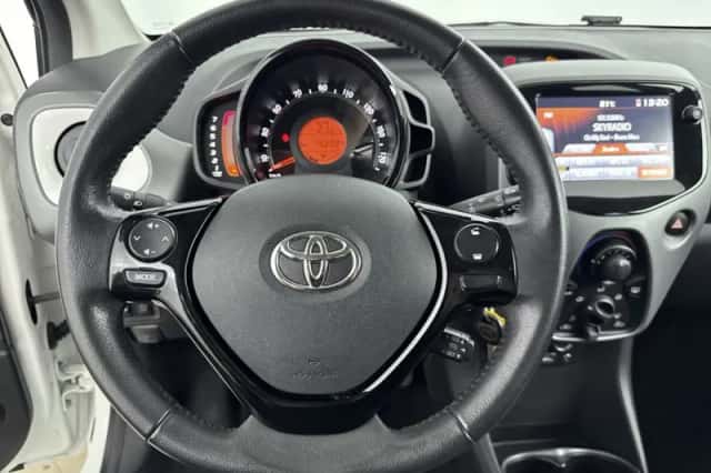 Toyota Aygo (2019) thumbnail 6