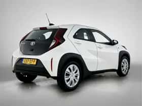 Toyota Aygo (2024) thumbnail 2