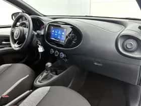 Toyota Aygo (2024) thumbnail 6