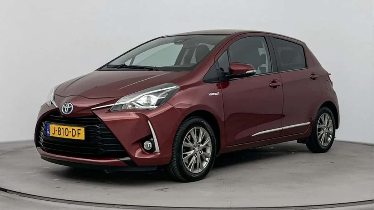Toyota Yaris (2020) — foto 1