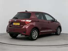 Toyota Yaris (2020) thumbnail 2
