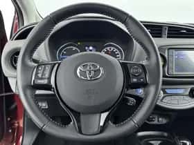 Toyota Yaris (2020) thumbnail 17