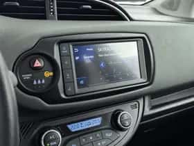 Toyota Yaris (2020) thumbnail 7