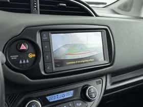 Toyota Yaris (2020) thumbnail 8
