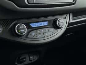 Toyota Yaris (2020) thumbnail 9