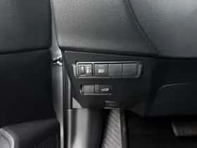 Toyota Corolla_Cross (2025) thumbnail 34