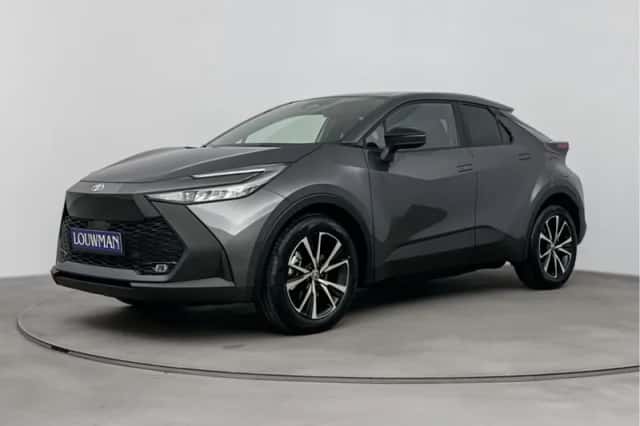 Toyota C-HR (2026) thumbnail 1