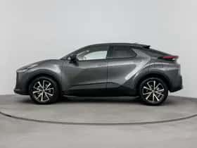 Toyota C-HR (2026) thumbnail 2