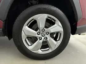Toyota RAV4 (2022) thumbnail 12