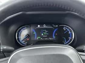 Toyota RAV4 (2022) thumbnail 6