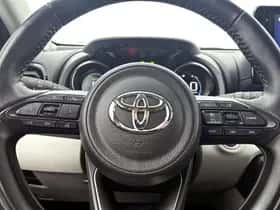 Toyota Yaris (2023) thumbnail 17